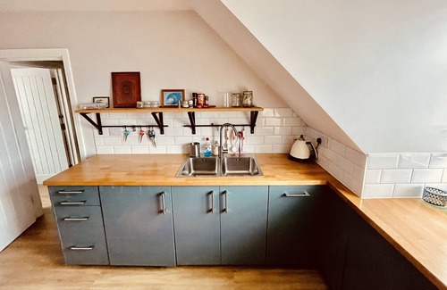 Felixstowe Apartment | Seaside retreat. Time to relax