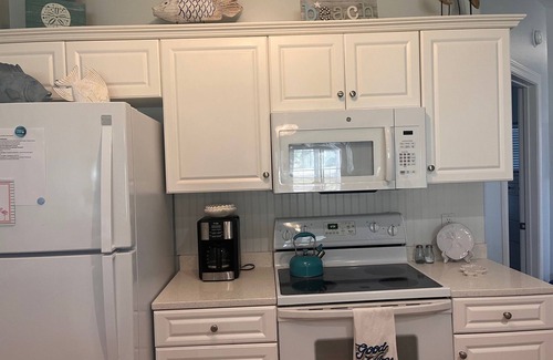 Sea Trail Condo | "Seaside Serenity" Luxury ML Condo in Sea Trail 5 Star Reviews