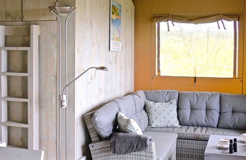 L’Eclet Cabin | Seaside Serenity: Luxury Glamping Getaway - Sleeps 6