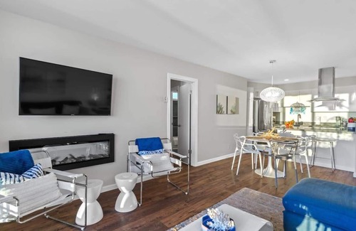 Ocean Beach Condo | Seaside State of Mind - Sweeping Ocean-View Condo