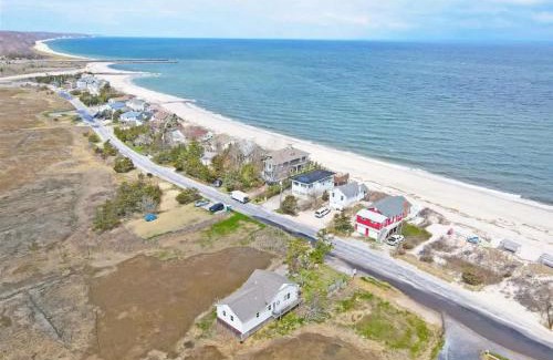 Wading River House | Seaside Stay: Waterfront with Views & Beach Access