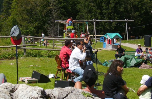 Fai della Paganella Apartment | SEASONAL RENTALS 5 BEDS + CRADLE Comfortable holiday home with Dolomites view