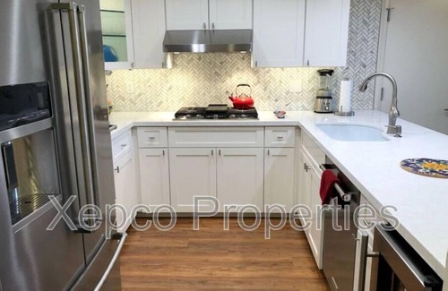 Warm Sands Condo | Seasonal - Updated Condo in Village Racquet Club!