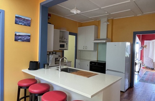 Waihi Beach Cottage | Seasong - Waihi Beach Holiday Home