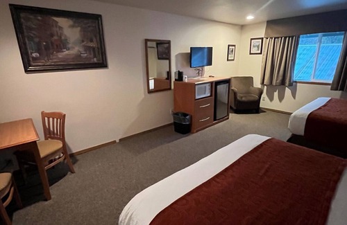 Morton Hotel | Seasons Motel