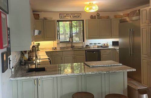 Muskoka Lakes Cottage | Seasons on Lake Rosseau - all year Muskoka Cottage in the town of Port Carling