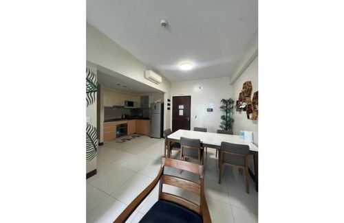 Punta Engano Apartment | Seaview 2 bedroom unit near Mactan International Airport Apartment with Sea View