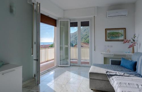 Riva Trigoso Apartment | Seaview Apartment - A