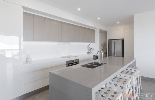 Caves Beach Apartment | SeaView @ Caves Beach