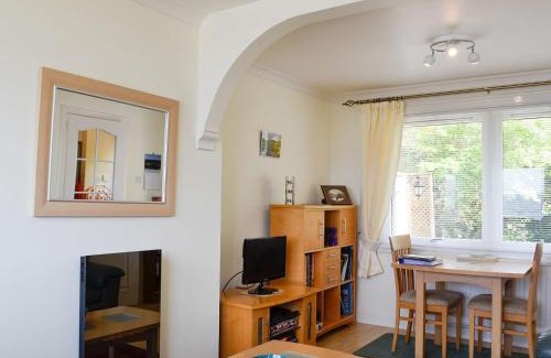 Gruline House | Seaview Cottage