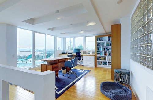 Oak Bay House | Seaview Oasis