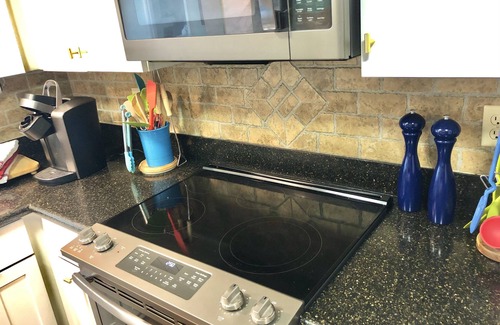 Amelia City Condo | Seaview Oasis: Beachfront + Resort Access