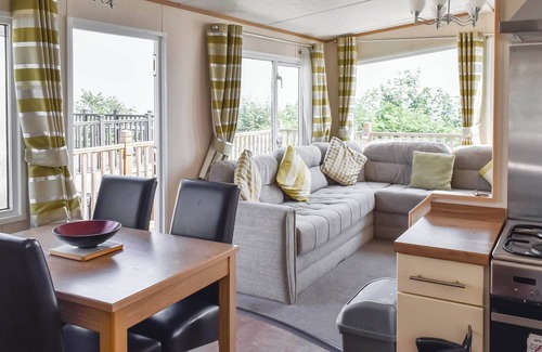 Corton Cottage | Seaview Two - UK50166