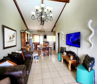 Shelly Beach Villa | Seaview Villa 26