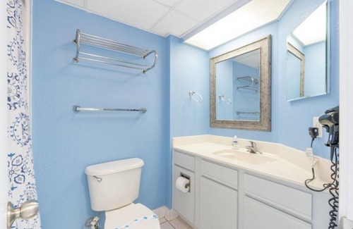 The Dunes Condo | Seawatch Resort South Tower 211 - Ocean Front 1 Bedroom Condo - Pools, Hot Tubs, Lazy River, Fire Pit, Game Room, Restaurant, & Tiki Bar