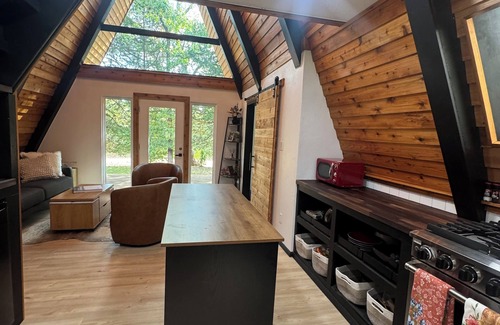 Guthrie Cabin | Secluded A-Frame Near Lazy E