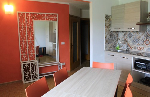 Manerba del Garda Apartment | Secluded and quiet apartment. cool and comfortable