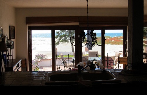 Lengueta Arenosa House | Secluded Beach Home in Baja Paradise: Great View & Outdoor Space -Dipping Pool!