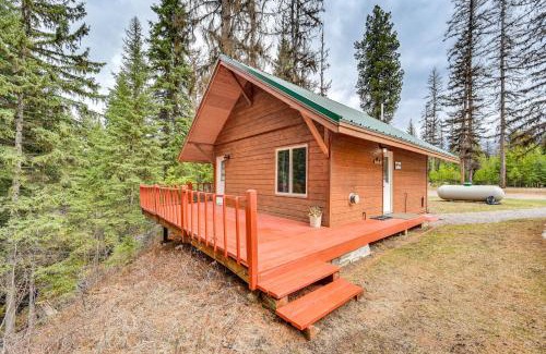 Bigfork House | Secluded Bigfork Cabin with Canoes and Views!