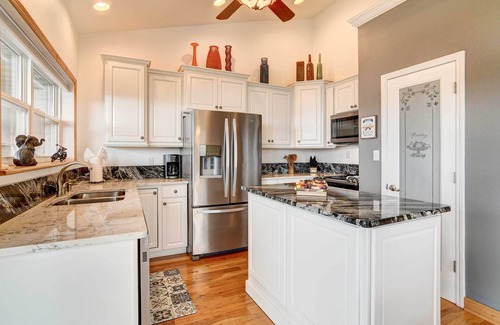 Branson House | Secluded Branson Escape w/Pool & Game Room!