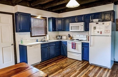 Benton Cabin | Secluded Cabin Near Ricketts Glen State Park