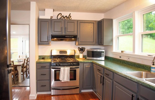 Mathias Cabin | Secluded cabin on 20acres boarding the George Washington National Park