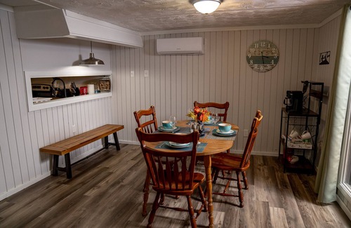 Stanardsville Cabin | Secluded Cabin Retreat nestled amidst the breathtaking Shenandoah National Park