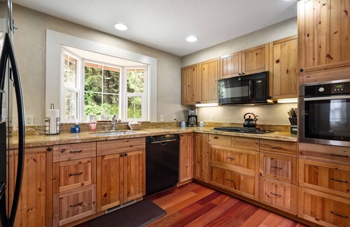 Orick Cabin | Secluded cabin w/wood stove, walking trails, and a firepit