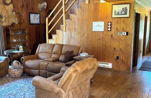 Custer County Other | Secluded creek-side ranch house in the heart of Custer County.