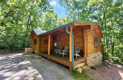 Wildwood House | Secluded Getaway with Private Hot Tub