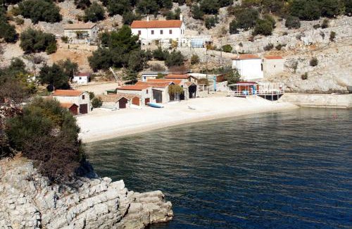Beli House | Secluded house with a parking space Beli, Cres - 13893