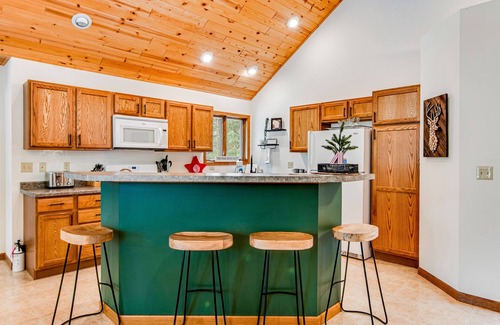 Nekoosa House | Secluded lake retreat with game room; near beach, boat rental, dining, and golf