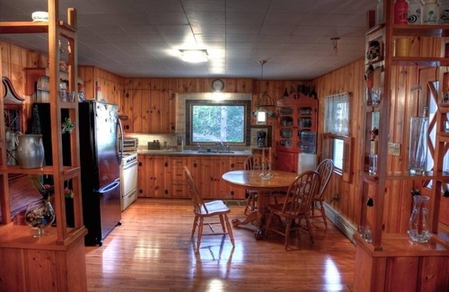 Millstadt House | Secluded Lodge with Private Lake Minutes from St. Louis