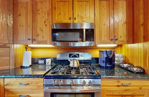 Alto Cabin | Secluded Mountain Cabin