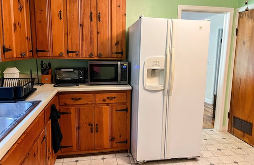 Prattville House | Secluded nature escape. 8 min. to Robert Trent Jones and 5 min. to downtown.