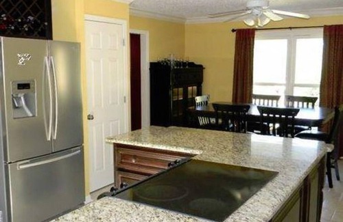 Gulfport House | Secluded Private 4-bedroom house with WiFi, AC pool/hot tub/bar Gulfport