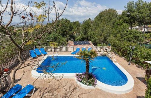 Castellet i la Gornal House | Secluded Rural Villa - Pool, BBQ & Nature