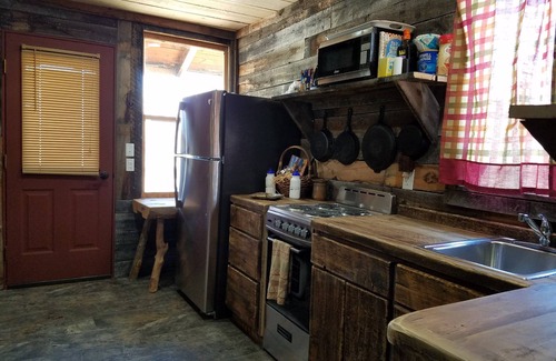 Dubois Cabin | Secluded studio-style cabin on the rushing Wind River tucked under cottonwoods