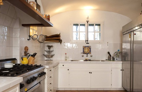 Cadaques House | Secluded Villa with 2 bedroom cottage and pool in middle of Natural Park.