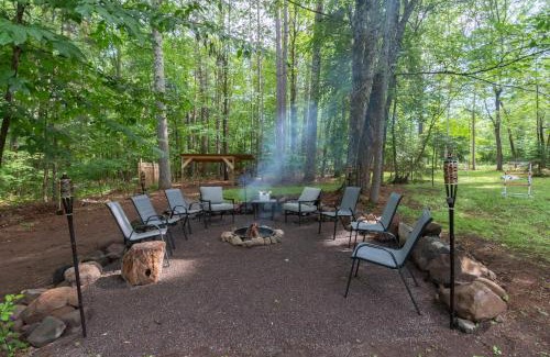 Solon Springs House | Secluded Wisconsin Cottage with Nearby Lake Access