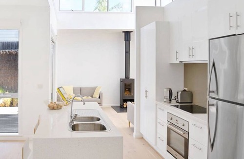 Inverloch House | Seclusion in The Crescent