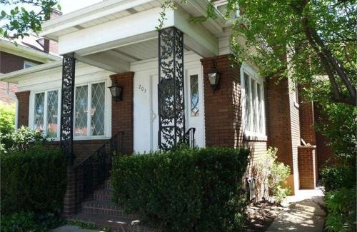 Clearfield Apartment | Second Street Suite