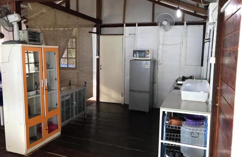 Khong Koi Beach House | Secret Garden Family House
