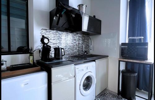 Saint-Quentin Apartment | Secret passage "Best Quality"
