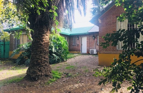 Benavidez House | Secure, super equipped and comfortable villa for up to 15 guests in Benavídez Tigre.