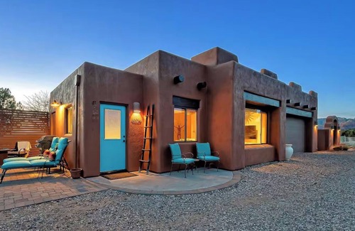 West Sedona Apartment | Sedona's Best Studio! - Best Views, Sunsets, Pool