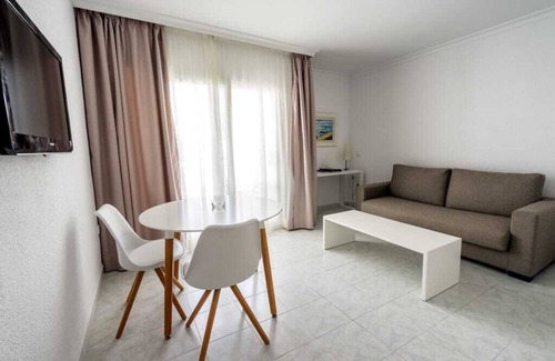 Santa Eulalia del Rio Hotel | SEDUQPL-1BD-STD/ Standard Apartment/City Heart♥ Close to the beach