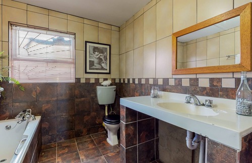 Westcliff Apartment | Seeberg Cottage C Hermanus