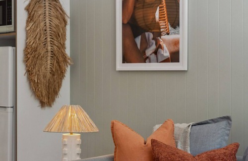 Glenelg South Apartment | Seed at Arlo`s - Ref · ★Seed at Arlo`s★✔Refined luxury in Glenelg✔WiFi