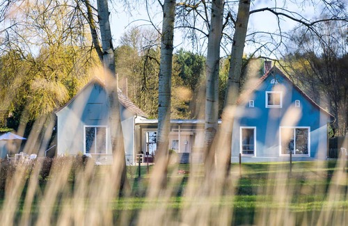 Luckow House | Seehaus I - Pomeranian house on the lake with lake view, sauna, fireplace, rowing boat